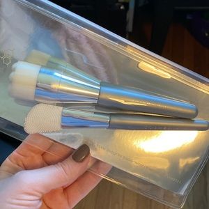 COSMEDIX Skincare Brush Set